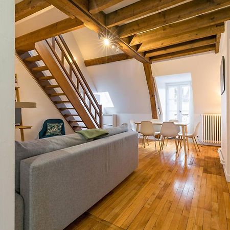 La Plume Aux Pieds Du Parvis Saint Jean Apartman Dijon Kültér fotó