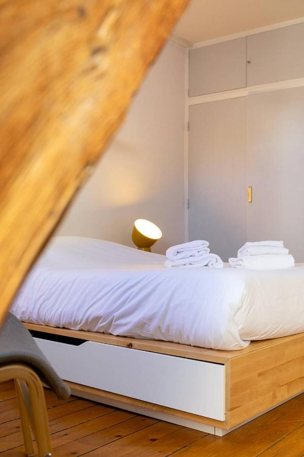 La Plume Aux Pieds Du Parvis Saint Jean Apartman Dijon Kültér fotó